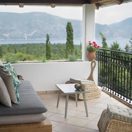 Tettix Summer House Fiskardo Exterior photo